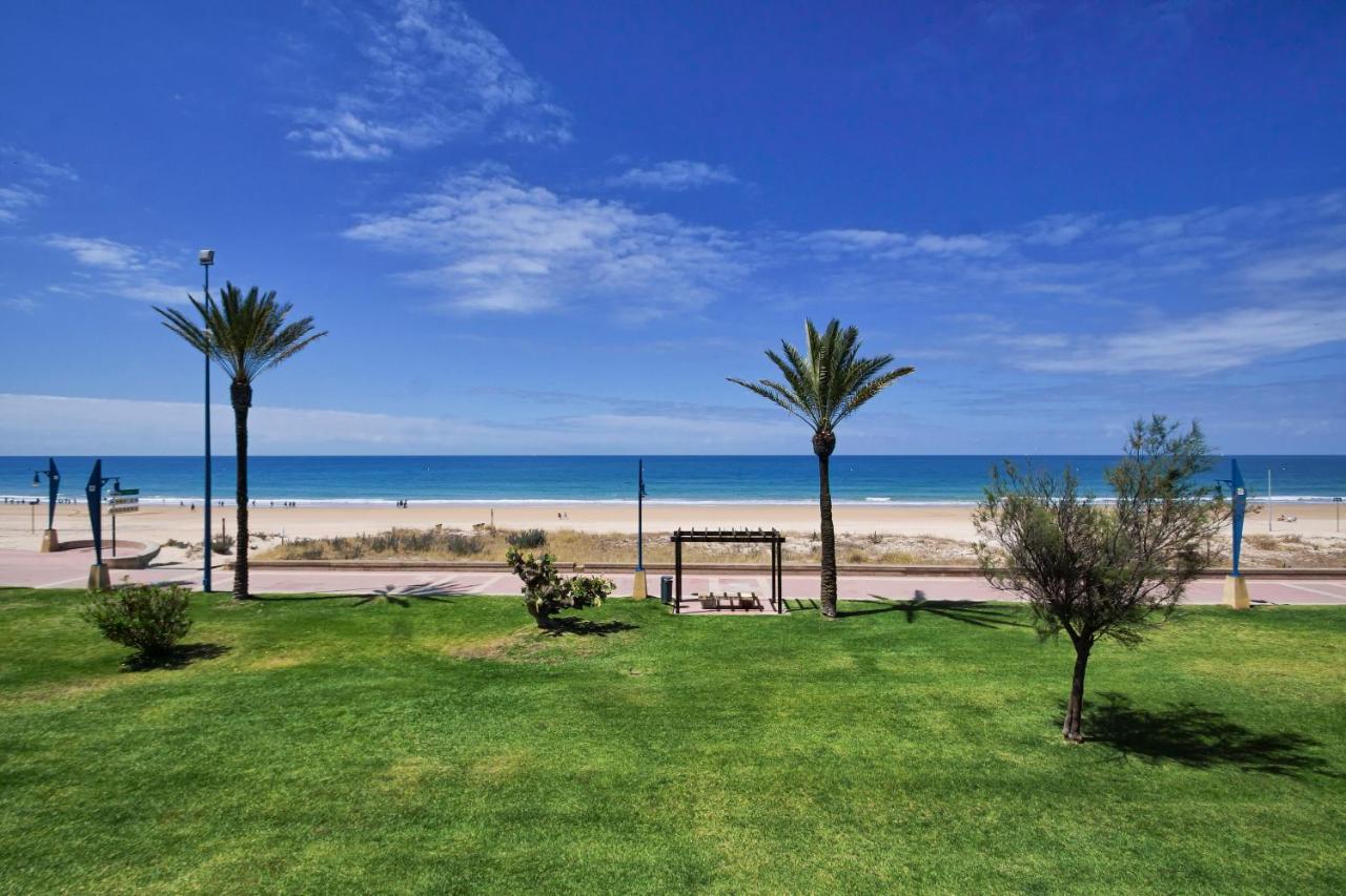 Barrosa Frente al Mar Chiclana de la Frontera Exterior foto